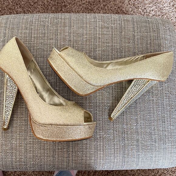 BeBe Gold Blingy Heels size 9 - Picture 5 of 12